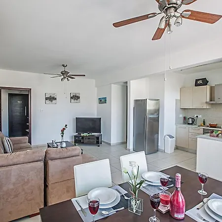 Apartment Pernera Dyo - Modern 2 Bedroom Pernera With Communal Pool *