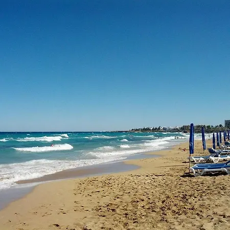 Apartamento Pernera Dyo - Modern 2 Bedroom Pernera With Communal Pool - Close To Amenities Protaras