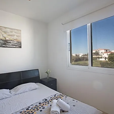 Appartamento Pernera Dyo - Modern 2 Bedroom Pernera With Communal Pool
